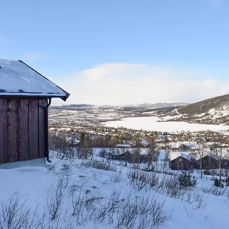 Lovely In With House A Mountain View